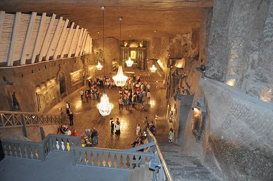 带你一分钟了解波兰,波兰的真实深度解析