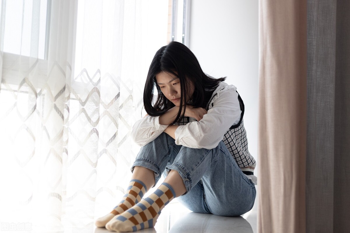 莫生气别生气气出病来无人替,莫生气气死自己无人替