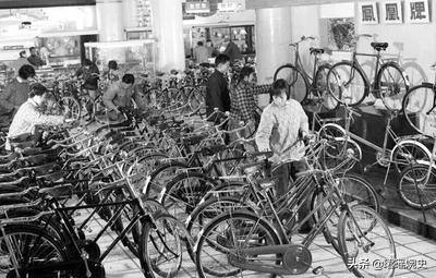 70年代老式凤凰26寸自行车价格,70年代凤凰自行车值多少钱