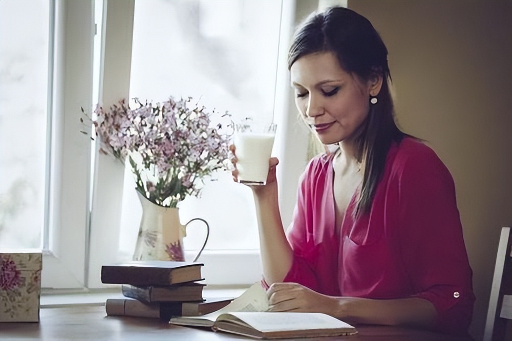 更年期女性的禁忌事项都有什么,女性更年期有9大表现应多吃什么