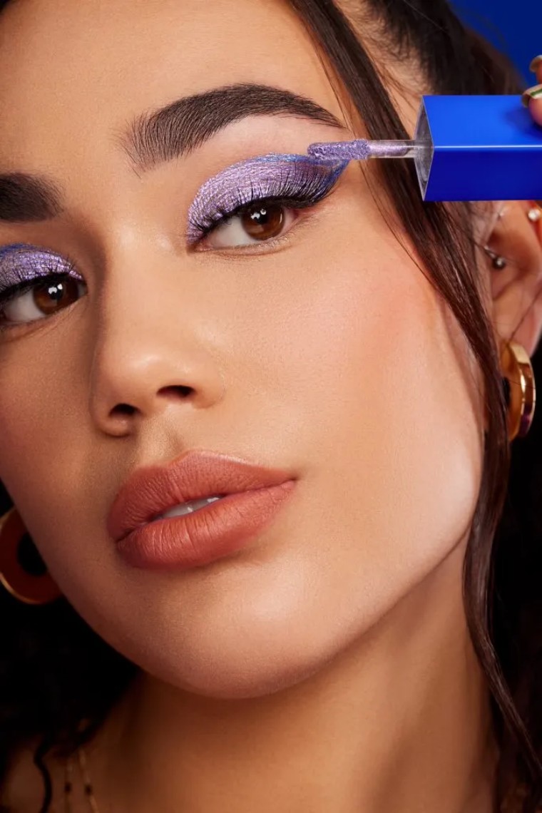 明星带货的美妆是不是真的,明星卖化妆品是真的吗