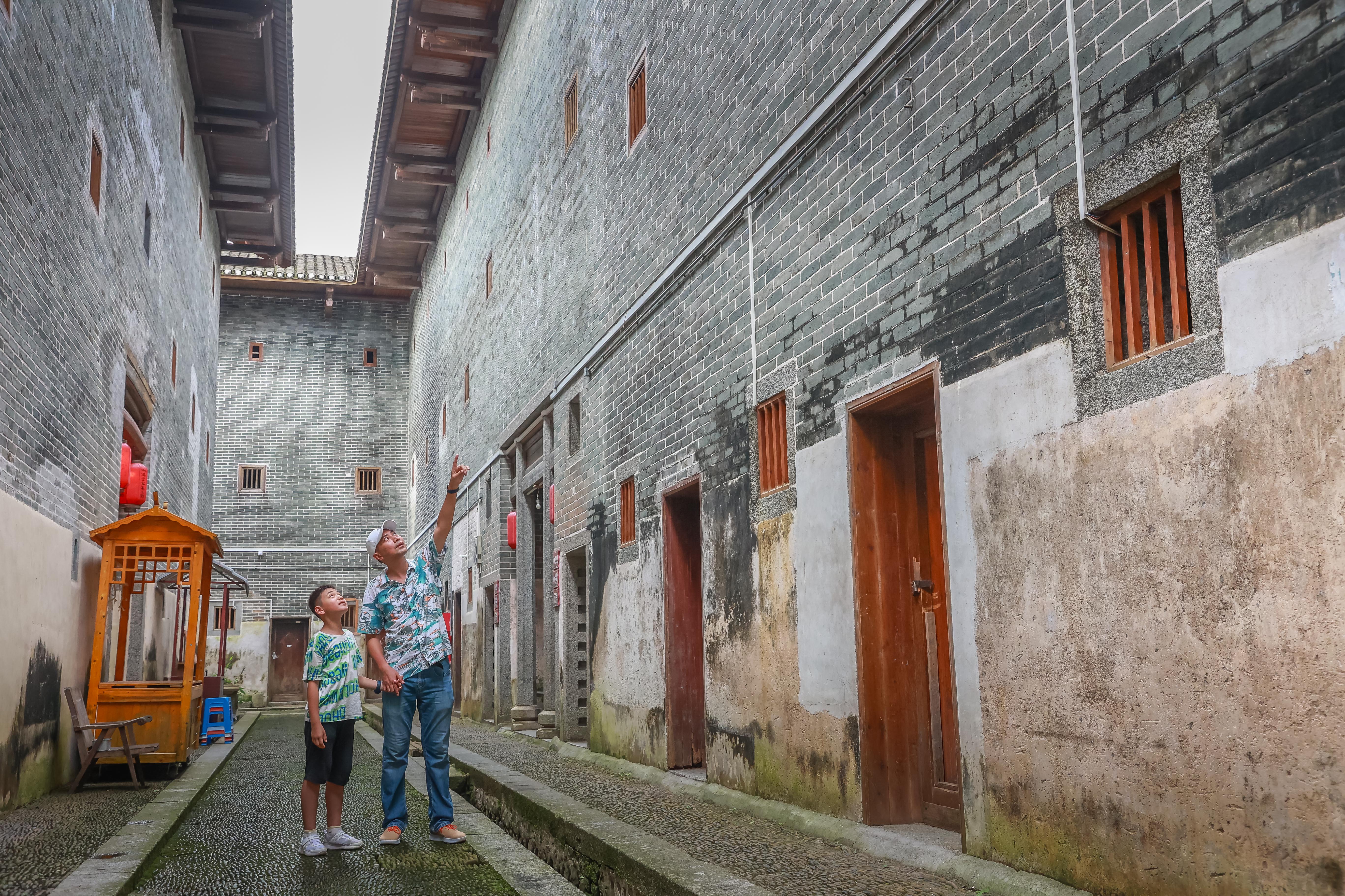 从洋品牌到国潮,从大牌到国货