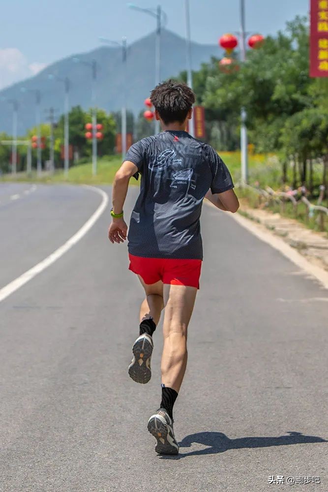 凯乐石fugapro3和classic哪个高端,凯乐石fugaathlete越野跑鞋