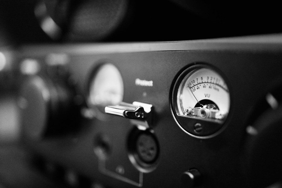 还能配上旗舰二字？飞利浦FidelioX3旗舰头戴耳机入手一周年有感