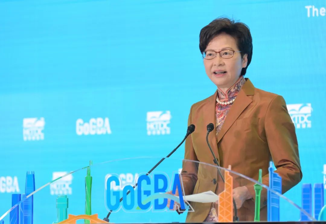 在香港生活的女人是什么样,香港女生在港打工感受