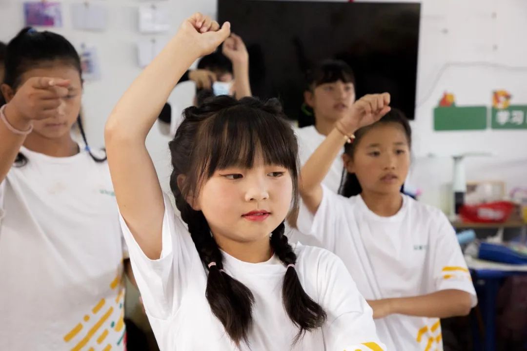陪山里的孩子们过夏天,陪山里孩子