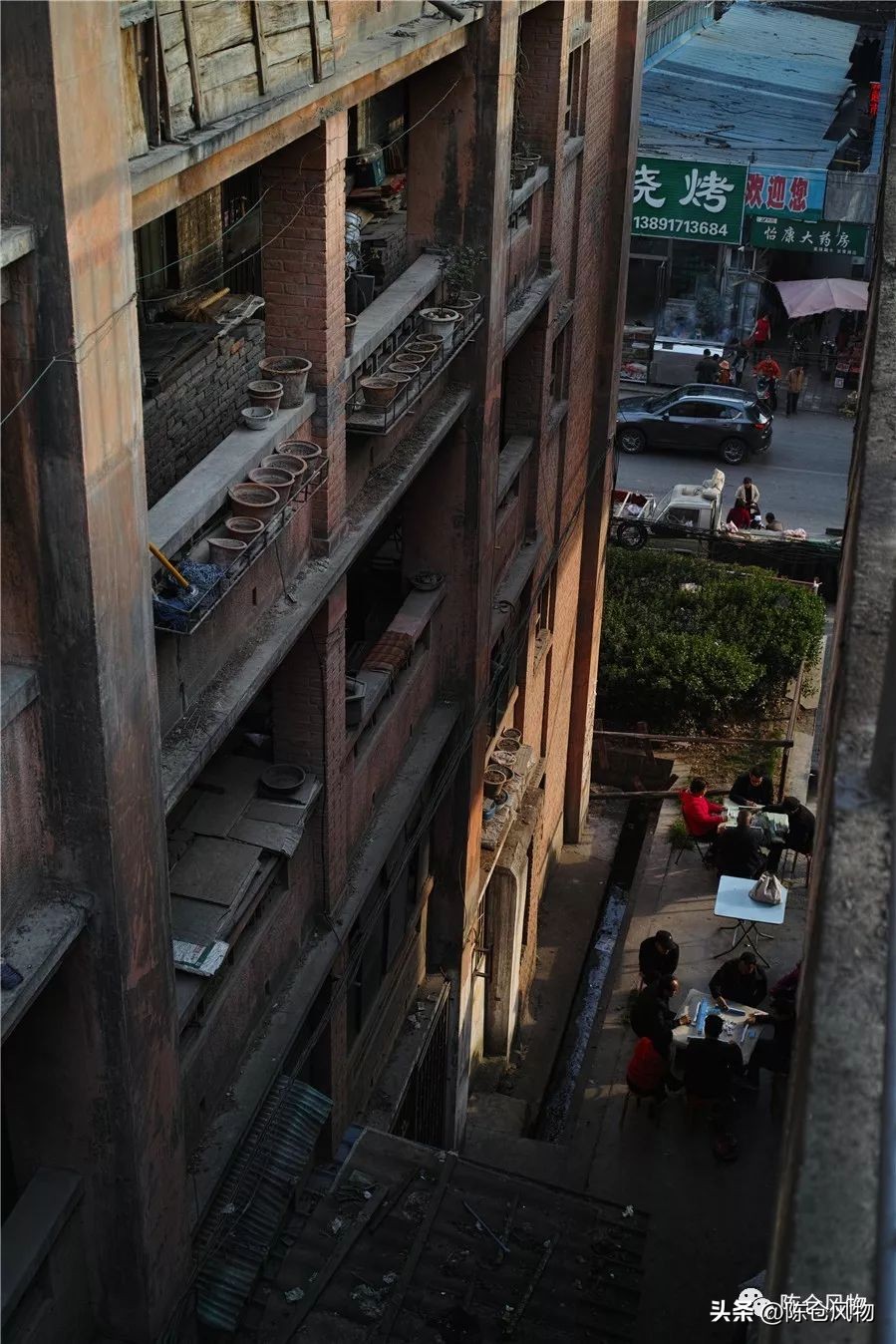 吃水不忘挖井人致富不忘家乡人,吃水不忘挖井人扶贫