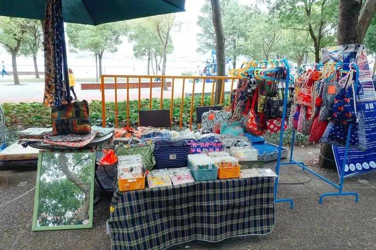 2023年了，还可以通过摆摊赚到钱吗？当然可以！