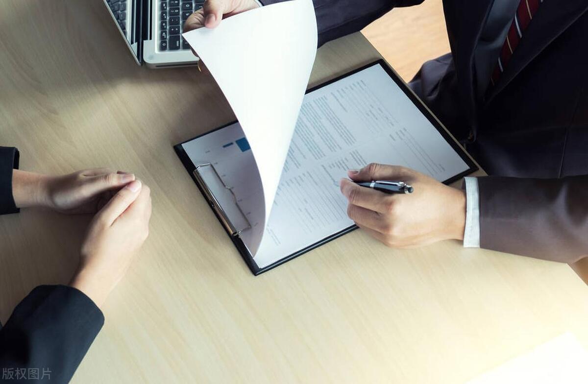 员工离职后的法律风险,签订就业协议的法律责任有哪些