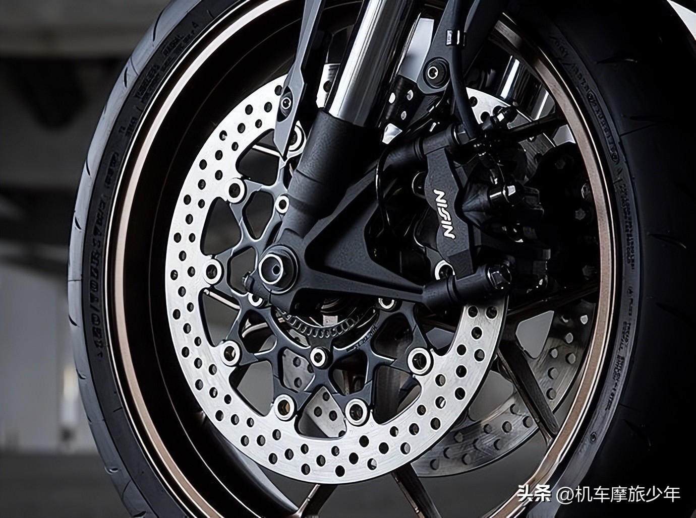 狂降7000元的复古街车本田CB650R，还是骂声如潮？