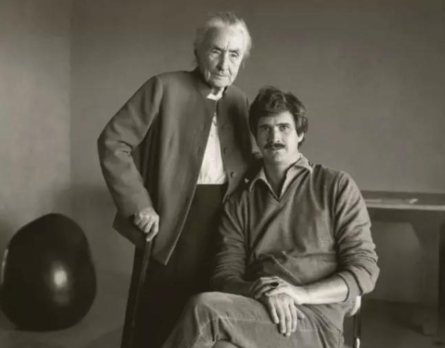 世界知名女画家独居沙漠35年！拒毕加索登门…网友：连家都是艺术