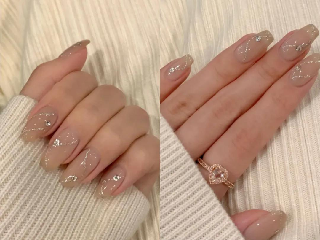 有哪些氛围感十足的美甲款式,亢奋欧美风美甲