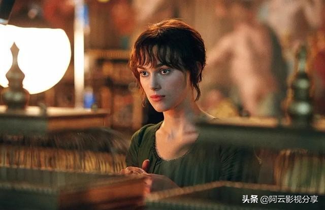 傲慢与偏见伊丽莎白对达西的偏见,傲慢与偏见中达西又演了什么电影