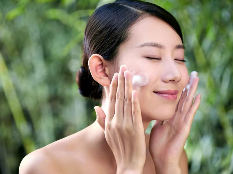 任何护肤品都不能深层清洁皮肤,护肤千万不要过度清洁