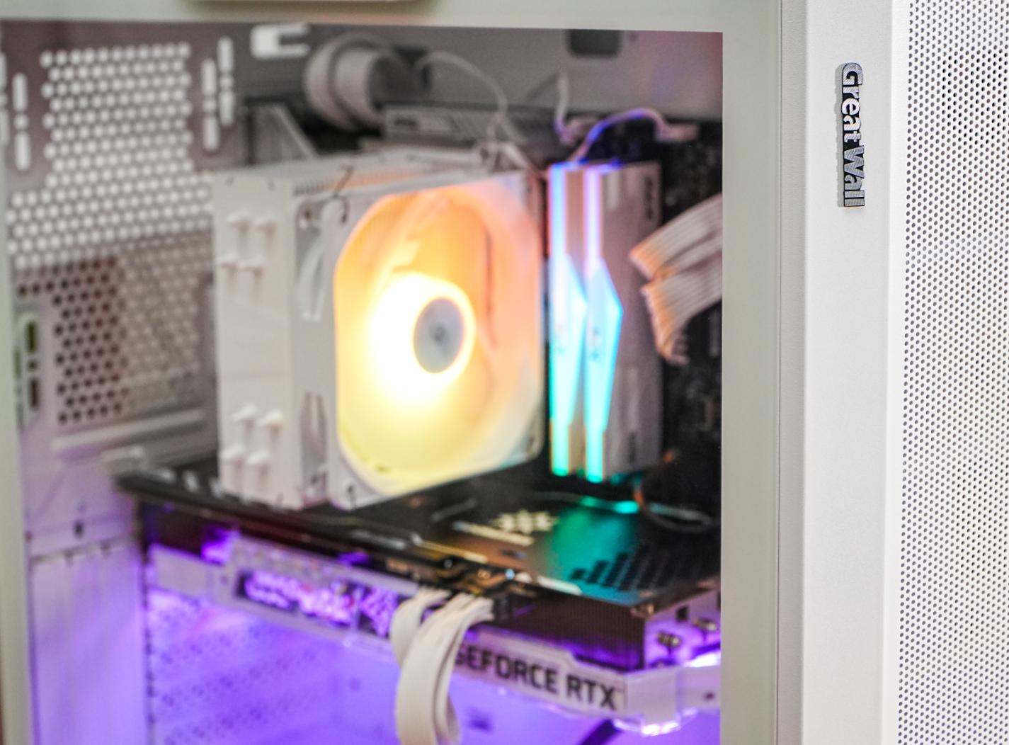 闀垮煄绾櫧鏈虹,闀垮煄鐧借壊鏈虹