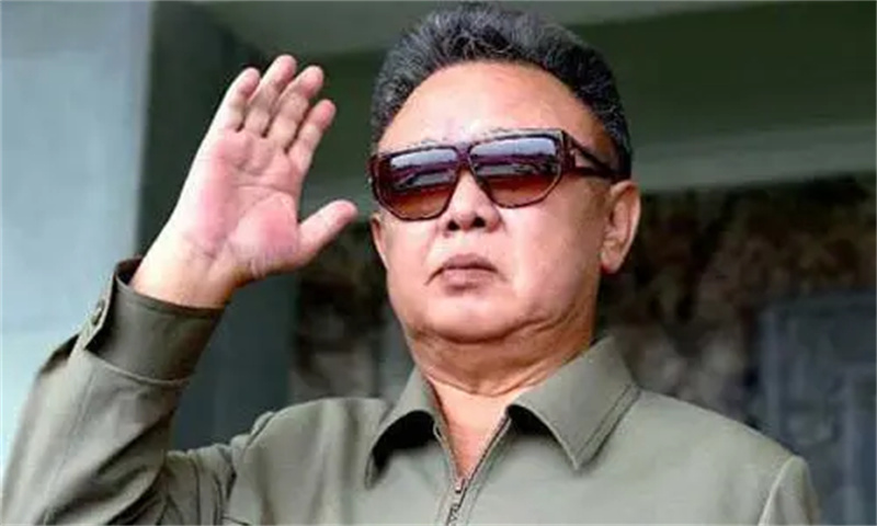 2012年，金正恩会见外宾，指着一个日本人问道：你就是叛徒藤本？