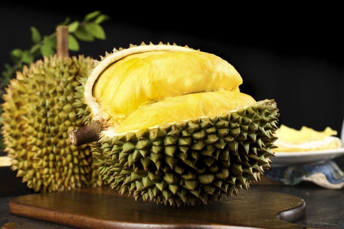 买榴莲买大还是小,如何区分树熟榴莲和普通榴莲