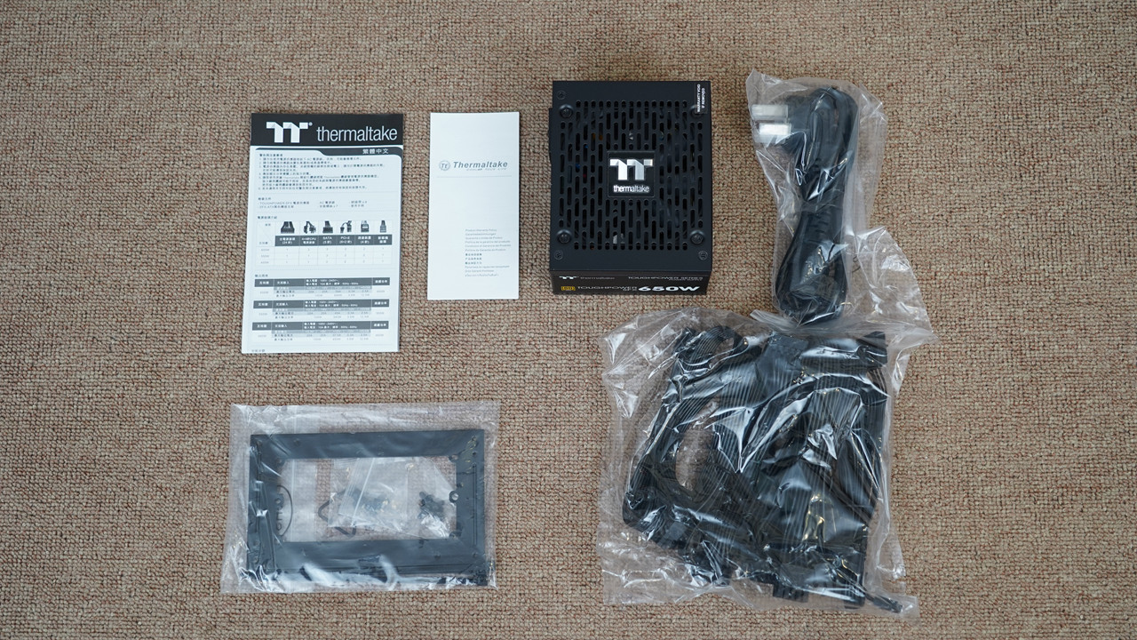 我骗媳妇说这是大号路由器，偷偷打造了一台高颜值ITX主机