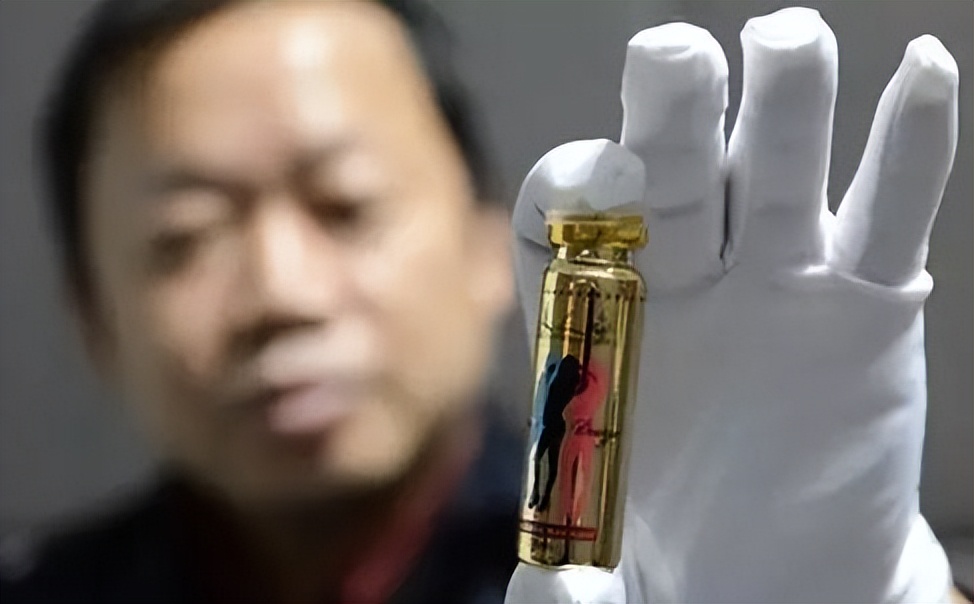 十三岁女初中生见网友，喝了饮料后被侵害，“听话水”有多可怕