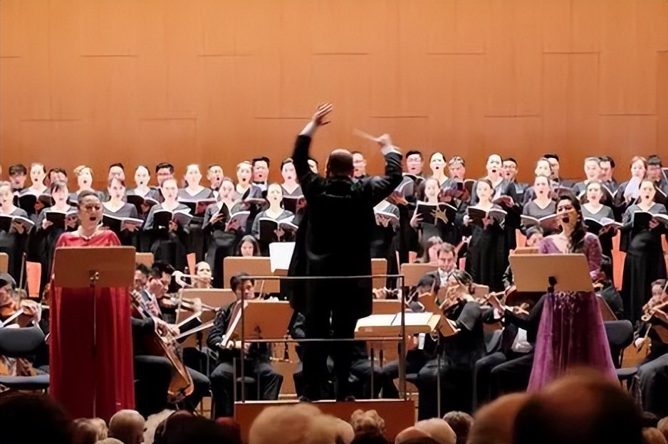 肖邦的风格把握,肖邦曲式分析报告怎么写