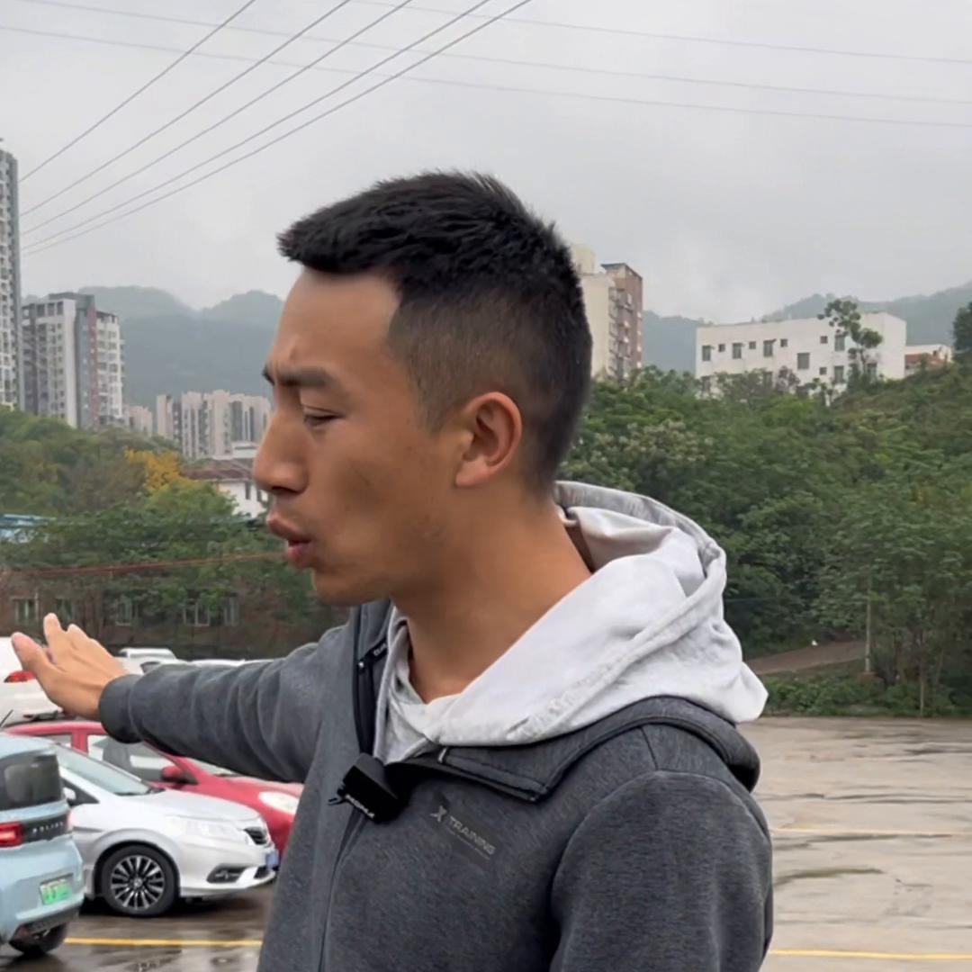 去重庆最大的二手车市场卖车,重庆最大二手车市场地址