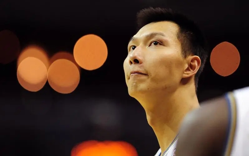 易建联退役仪式谈姚明演讲完整版,易建联退役仪式演讲完整版姚明