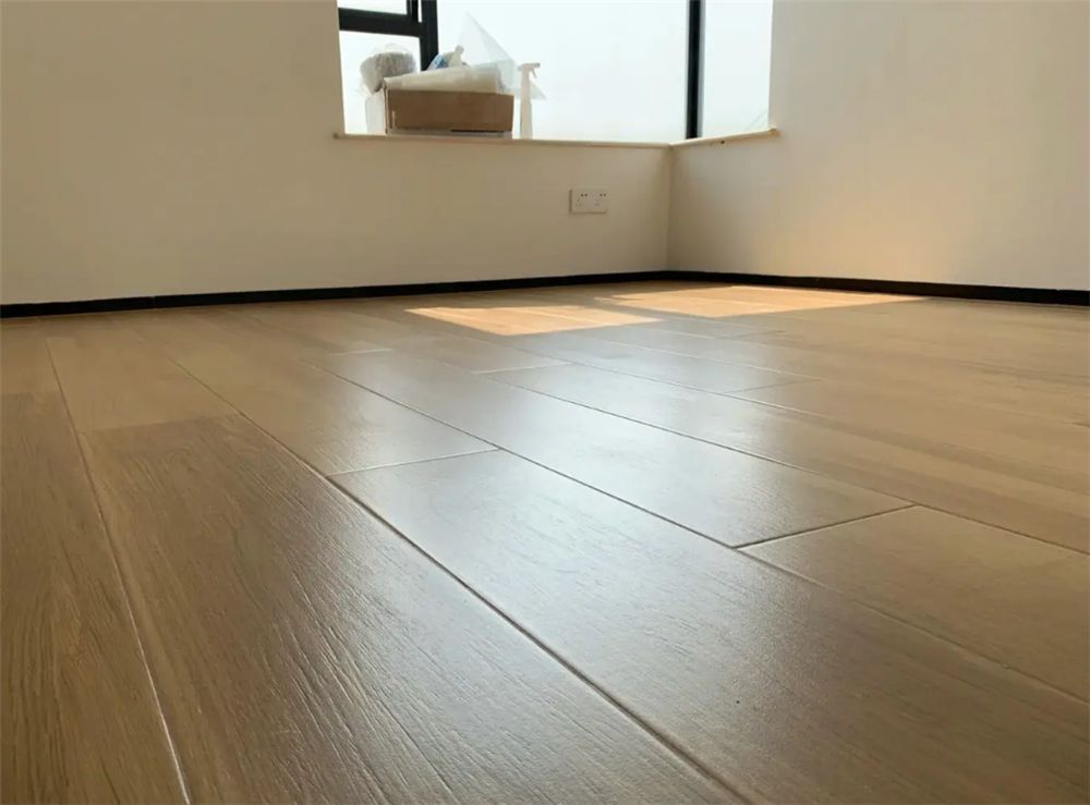 木纹砖实不实用,肌肤釉木纹砖入住后真实感受