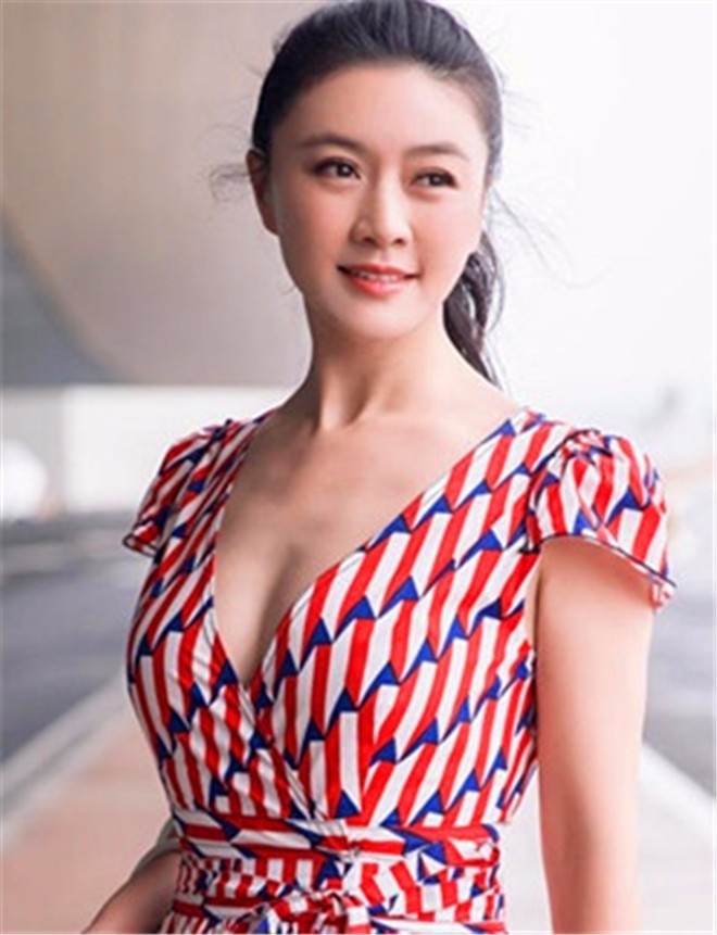 田海蓉被抛弃后活得最精彩,田海蓉丈夫葬礼视频