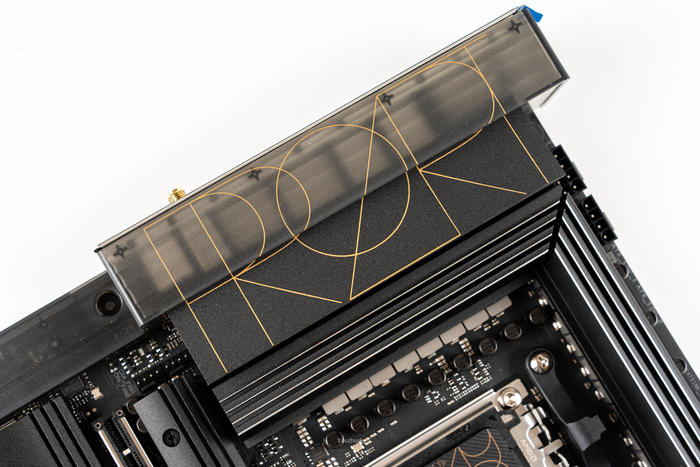 华硕proart4070ti开箱,华硕proartx670配什么显卡