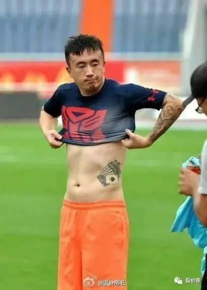 男足接受了90分钟高强度训练,男足进行90分钟高强度训练