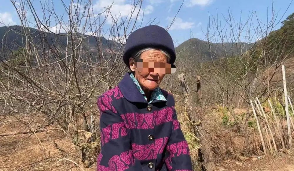 90后小伙子卖惨,脑瘫橘子哥