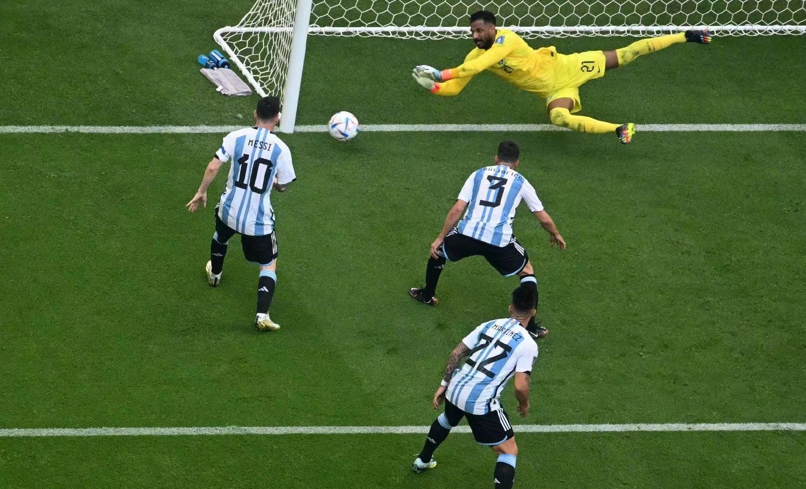 纸上分析足球,纸上谈篮球