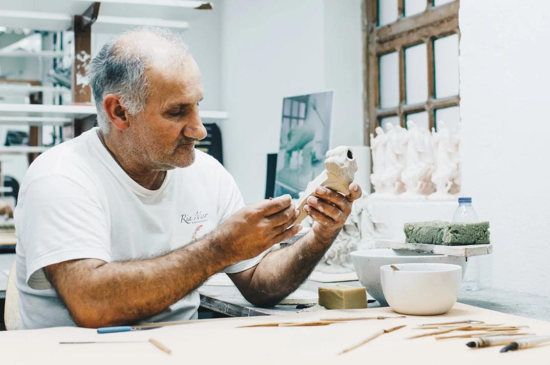 解决抑郁疾病科幻画,绘画治愈抑郁案例