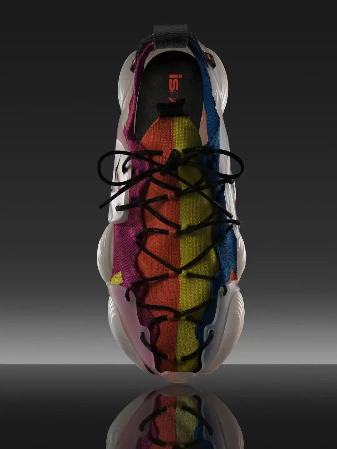 Nike推“可组装”鞋子，设计界这么“卷”了么……