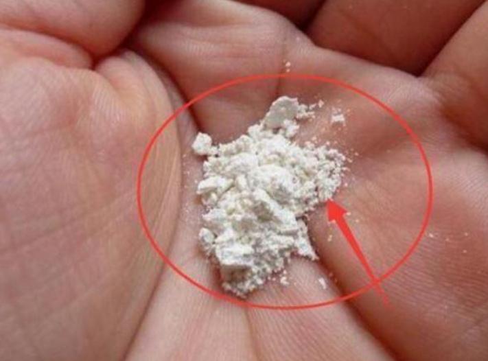 学生党牙黄怎么刷才能刷干净,白牙小妙招1天见效