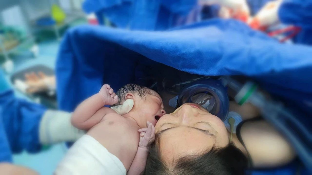 手术患者的“生命守护者”—记河南省第二人民医院麻醉妇产组