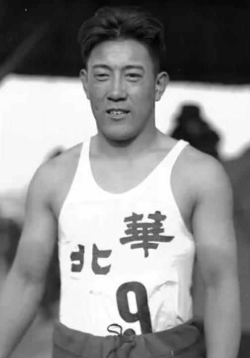 1932年刘长春参加奥运会的报道,刘长春单刀赴奥运事件