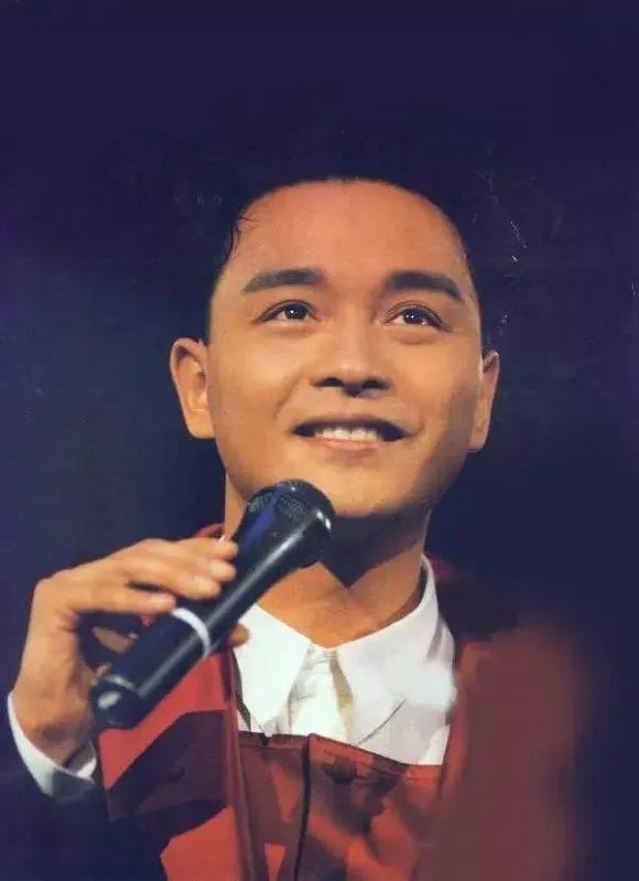 为什么只有张国荣被叫做天皇巨星,张国荣陨落的传奇人生