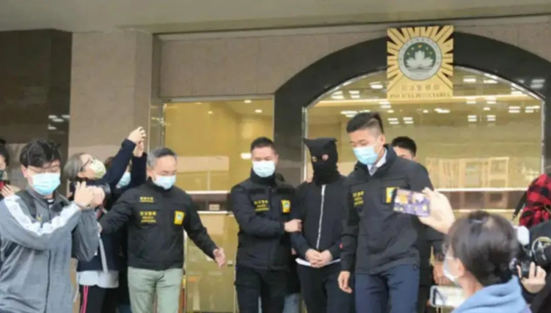 安以轩为陈荣炼打官司吗,陈荣炼留大量债务给安以轩