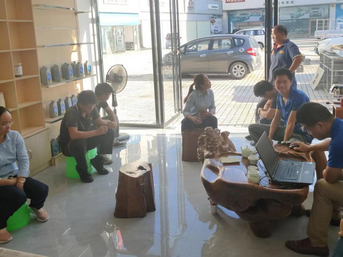 养车侠共建汽车养护中心,养车侠养车无忧