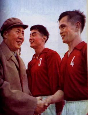 热爱足球的毛主席
