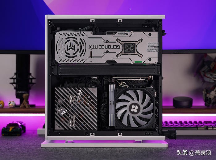 12600K+ROGB660I+RTX3060TI，分形工艺Ridge机箱装机展示