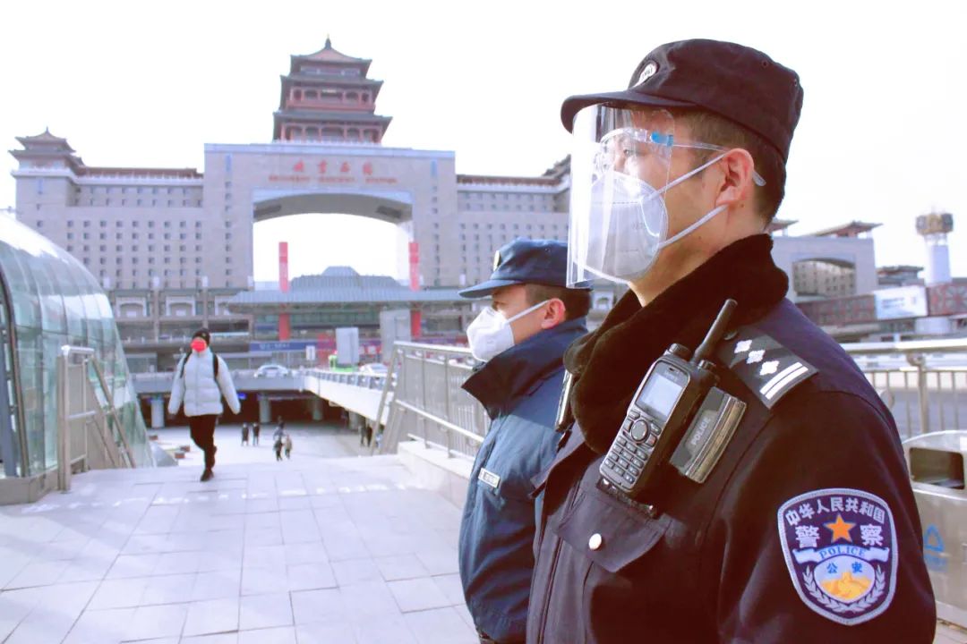 公安心向党护航新征程广东,公安心向党护航新征程图文