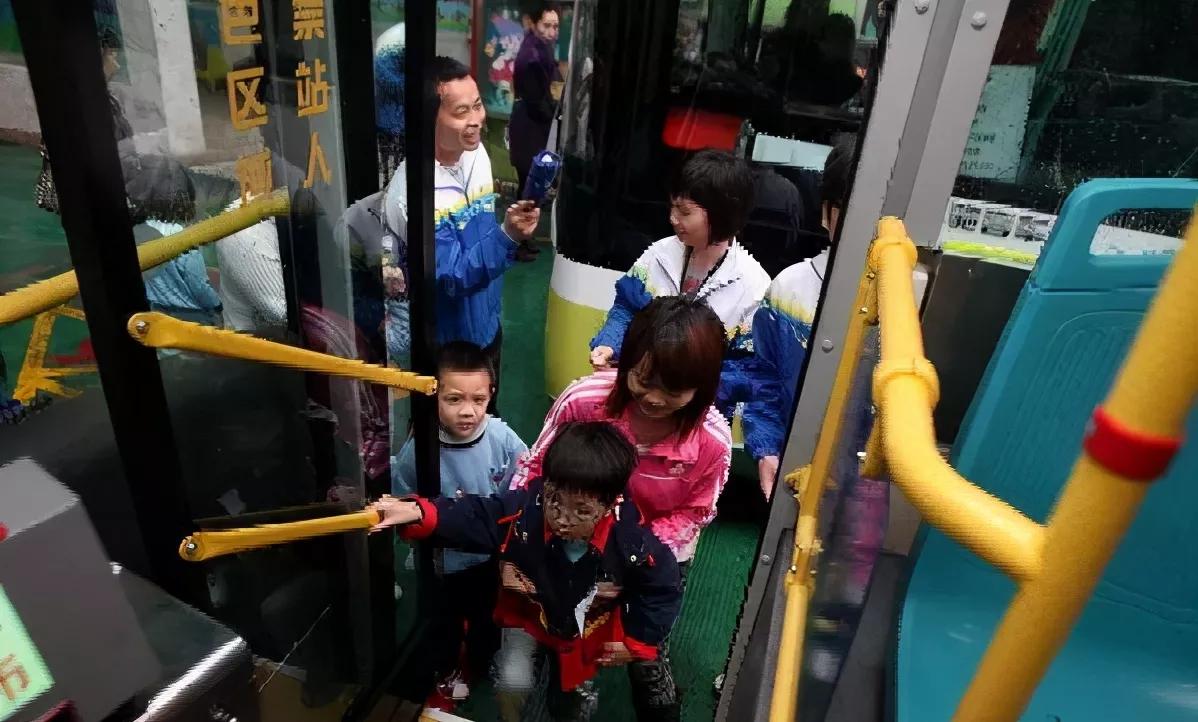 把尿逼出来的肌肉叫什么,把尿的由来