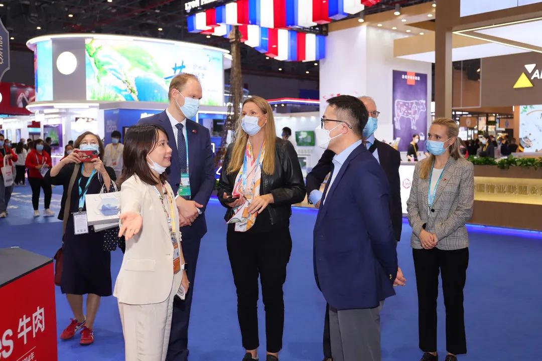 ARCTiQUE安嘉仁首推可持续环保理念，再次亮相进博会