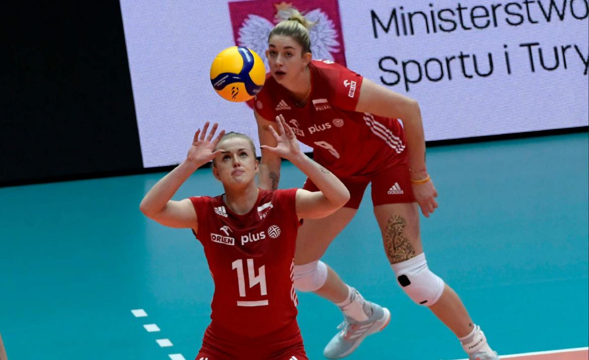 女排世锦赛最新积分榜中国对日本,世锦赛中国女排不敌意大利女排