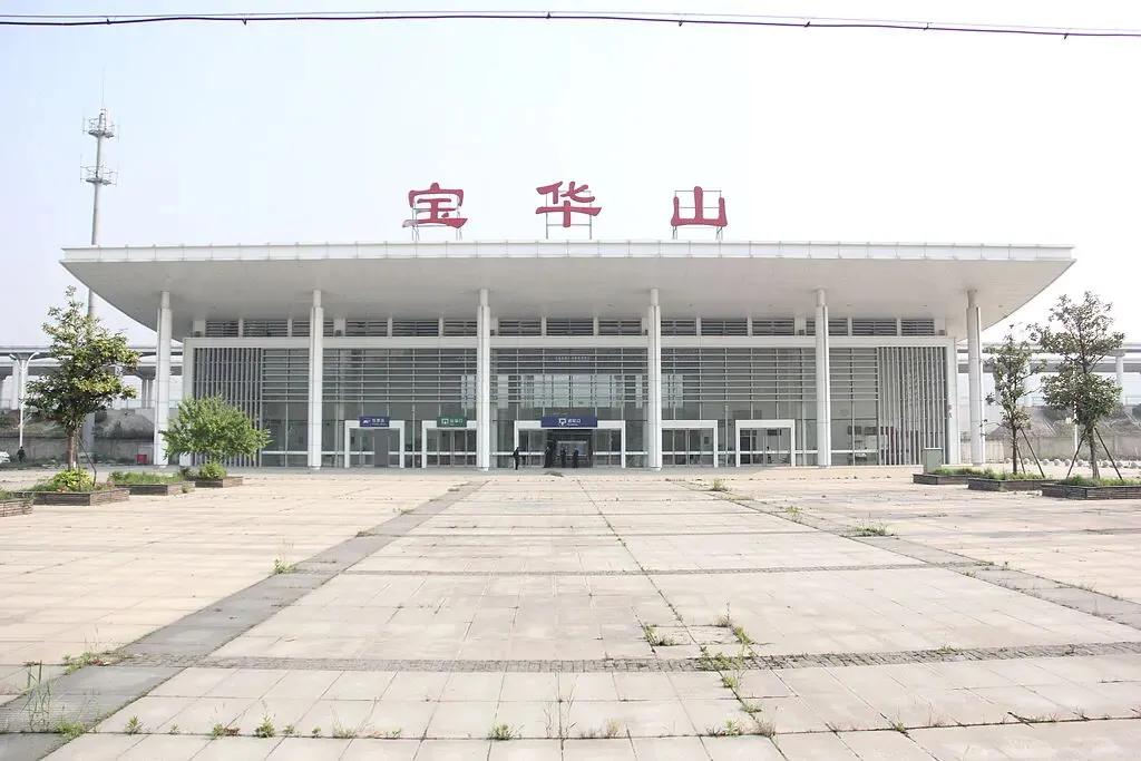 句容附近有哪些火车站,镇江火车站离句容市多远