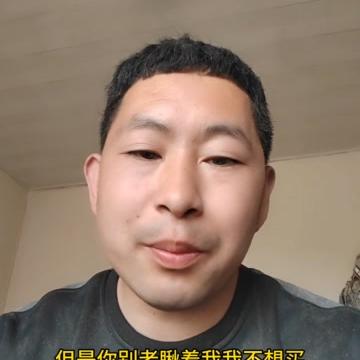 海航空姐飞机上推销商品,空姐飞机上推销40分钟产品引热议