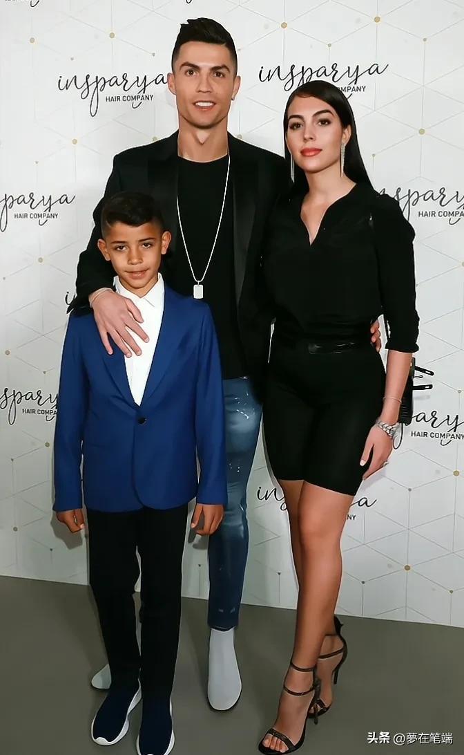 c罗乔治娜现在感情,c罗乔治娜个人简历