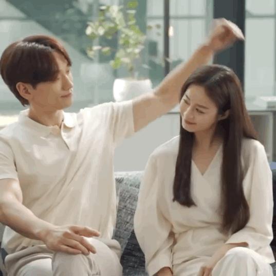 金泰熙遇上林智妍,金泰熙林智妍